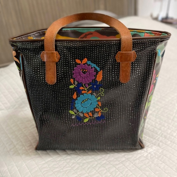 Consuela Tote - Picture 1 of 3